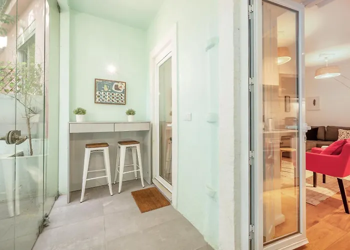 Guestready - Glorious Near Miradouro Da Graca Apartmán Lisboa