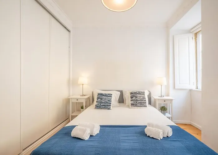 Guestready - Glorious Near Miradouro Da Graca Apartmán *