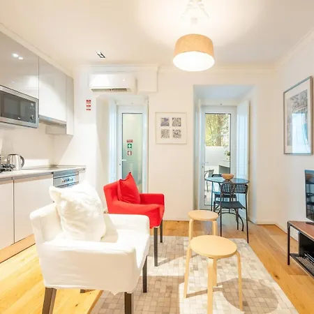 Guestready - Glorious Near Miradouro Da Graca Appartement