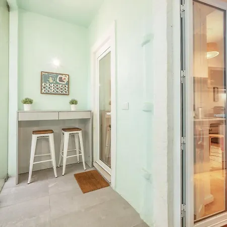 Guestready - Glorious Near Miradouro Da Graca Appartement Lissabon
