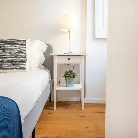 Guestready - Glorious Near Miradouro Da Graca 리스본