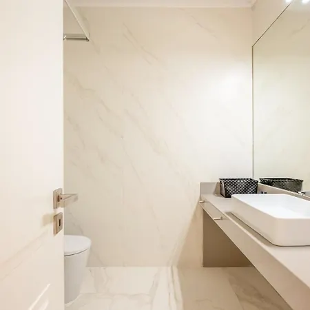 Guestready - Glorious Near Miradouro Da Graca リスボン